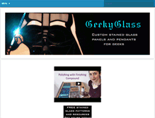 Tablet Screenshot of geekyglass.com